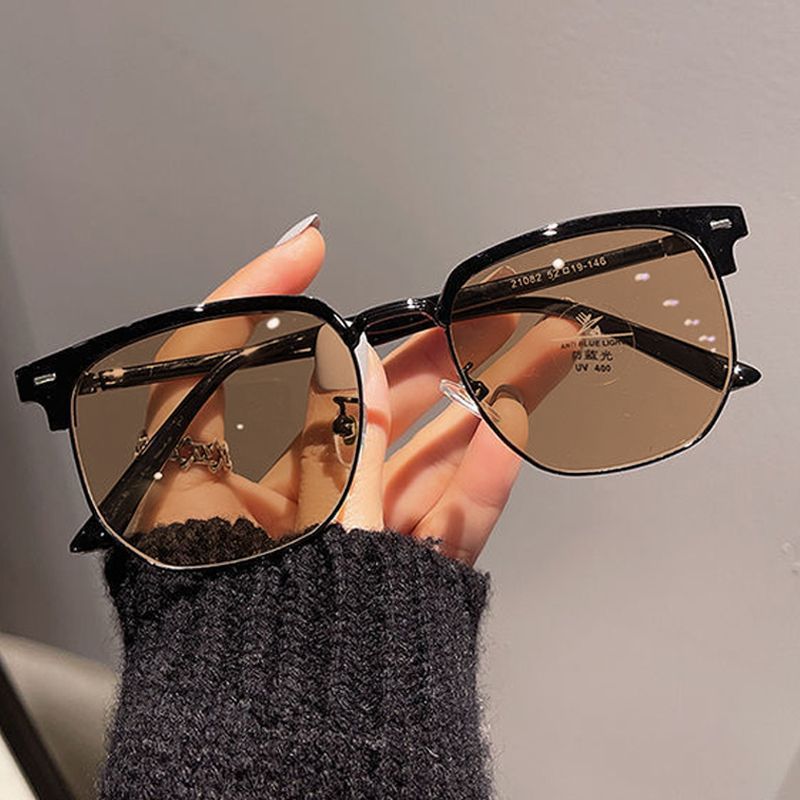 Photochromic Half-Frame Glasses with Anti-Blue Light